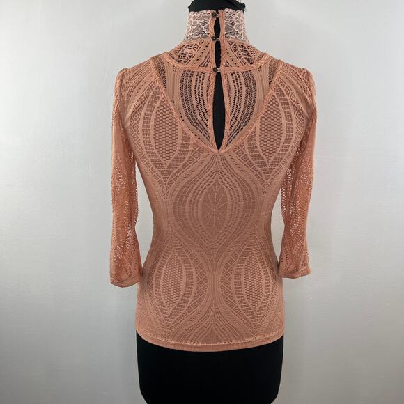 FREE PEOPLE Women's Blush Dusty Rose High Neck Monaco Lace Blouse Top Size XS - Picture 5 of 9